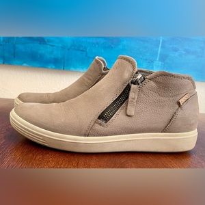 ECCO WOMEN'S SOFT 7 SIDE ZIP BOOT